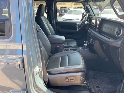 Used 2024 Jeep Wrangler Sahara w/ Safety Group image 21