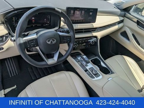 Used 2023 INFINITI QX60 Luxe w/ Performance Audio Package AWD/4WD image 4