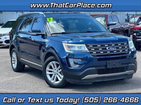 Used 2017 Ford Explorer XLT w/ Equipment Group 202A FWD image 1