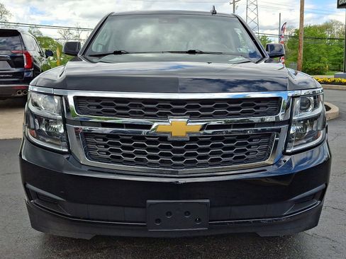 Used 2019 Chevrolet Suburban LT AWD/4WD image 2