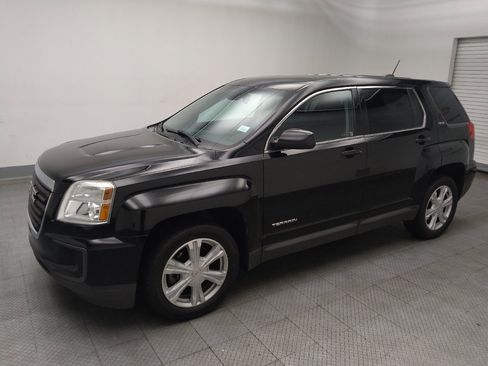 Used 2017 GMC Terrain SLE FWD image 2