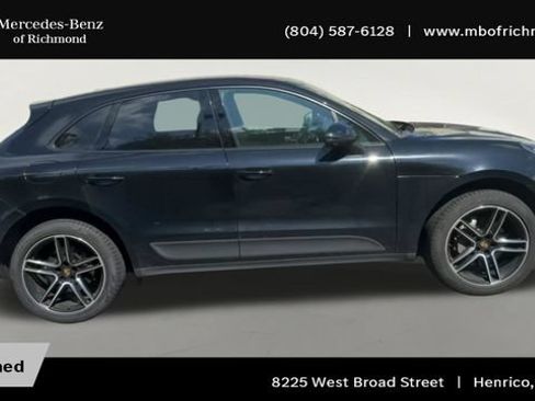 Used 2021 Porsche Macan AWD/4WD image 3