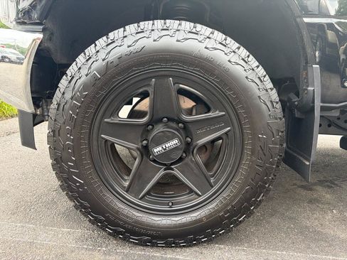 Used 2018 Ford F250 XL w/ Power Equipment Group AWD/4WD image 13
