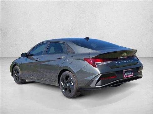 New 2026 Hyundai Elantra Sport FWD image 8