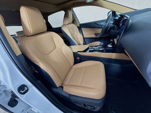 Used 2026 Lexus NX 350h AWD w/ Accessory Package (2T) image 29