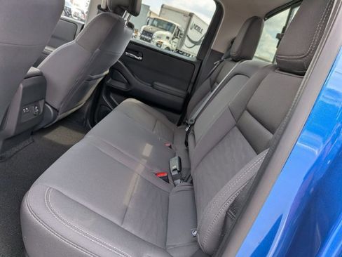 Certified 2024 Nissan Frontier SV w/ SV Convenience Package RWD image 26
