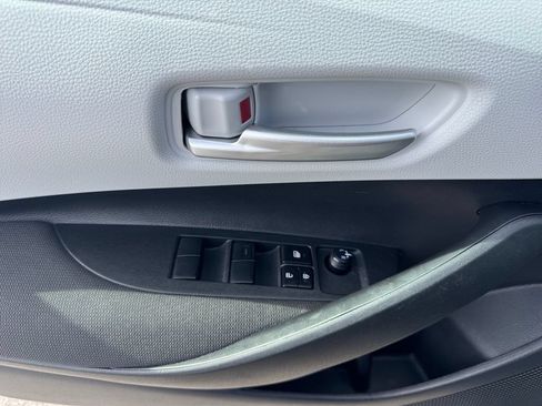 Used 2026 Toyota Corolla SE FWD image 20