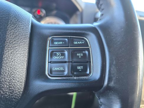 Used 2018 RAM 1500 Big Horn image 24