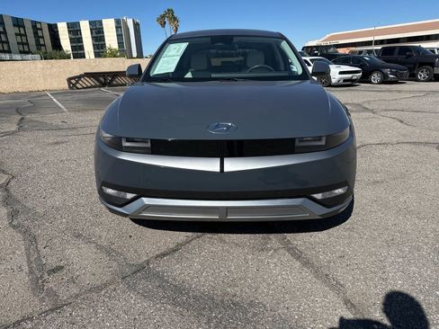 Used 2023 Hyundai Ioniq 5 SEL image 2