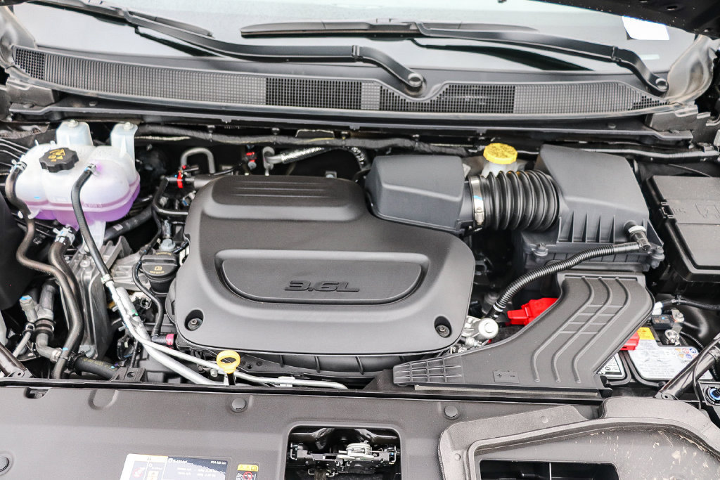 New 2027 Chrysler Pacifica Select FWD image 29
