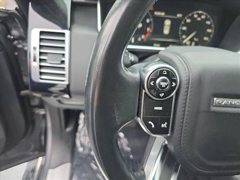 Used 2014 Land Rover Range Rover HSE AWD/4WD image 17