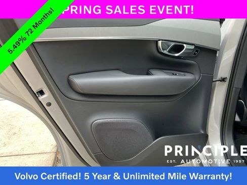 Certified 2025 Volvo XC90 B5 Core AWD/4WD image 33