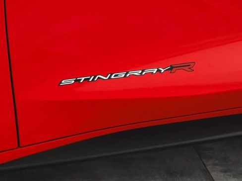 Used 2024 Chevrolet Corvette Stingray Premium Cpe w/ Z51 Performance Package RWD image 37