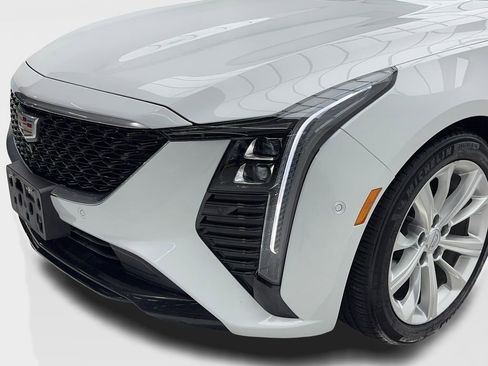 Used 2025 Cadillac CT5 Premium Luxury image 5