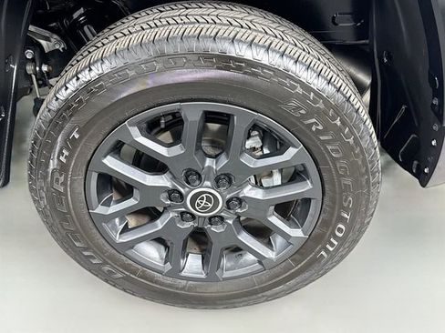 Used 2024 Toyota Tundra Platinum image 31