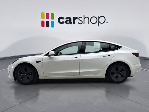 Used 2022 Tesla Model 3 RWD image 2