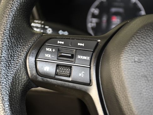 Used 2025 Honda CR-V LX image 20