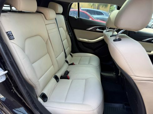 Used 2017 INFINITI QX30 Premium w/ Navigation Package image 32