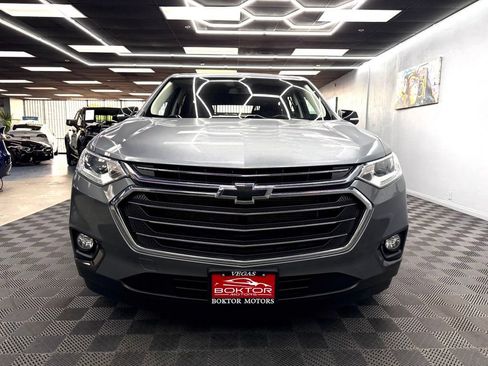 Used 2021 Chevrolet Traverse LT FWD image 4
