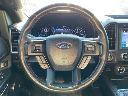 Used 2019 Ford Expedition Limited w/ Equipment Group 303A AWD/4WD image 10