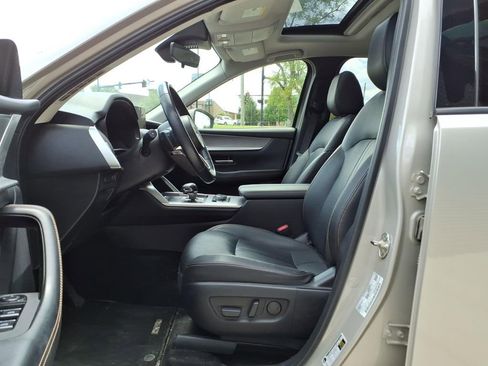 Used 2024 MAZDA CX-90 3.3 Turbo w/ Preferred Plus AWD/4WD image 13