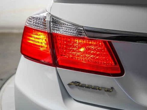 Used 2013 Honda Accord Sport image 11