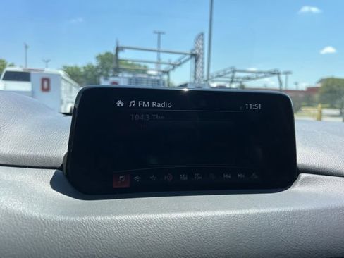 Used 2017 MAZDA CX-5 Touring w/ Preferred Equipment Package FWD image 24