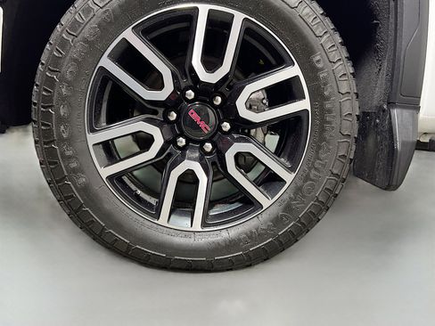Used 2022 GMC Sierra 1500 AT4 w/ AT4 Premium Package image 14