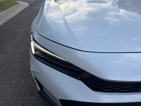 Used 2025 Honda Civic Sport image 3