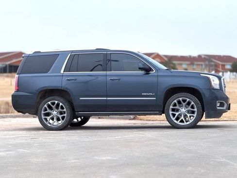 Used 2019 GMC Yukon Denali w/ Denali Ultimate Package image 8