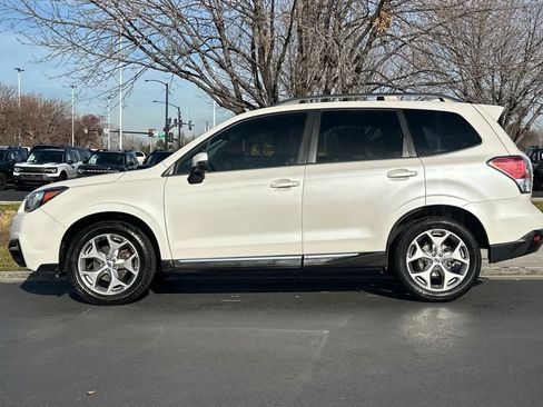 Used 2018 Subaru Forester 2.5i Touring w/ Popular Package #3B image 5