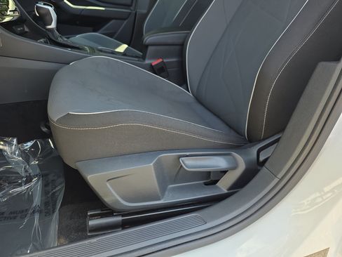 Used 2025 Volkswagen Jetta Sport FWD image 26