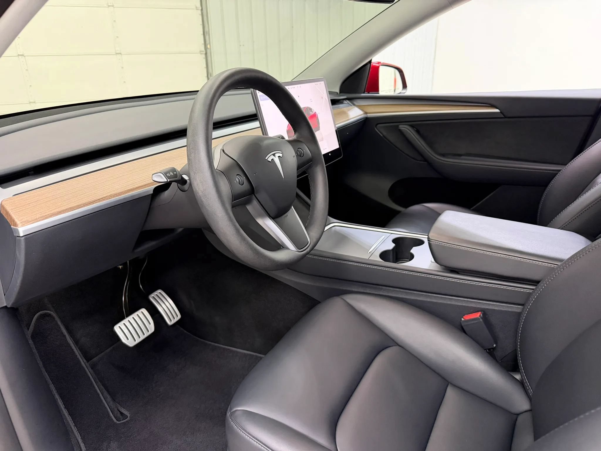 Used 2024 Tesla Model Y Performance AWD/4WD image 12