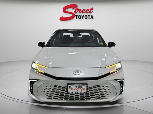 Certified 2025 Toyota Camry XSE FWD image 6
