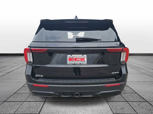 Used 2025 Ford Explorer ST-Line w/ ST-Line Street Pack image 6