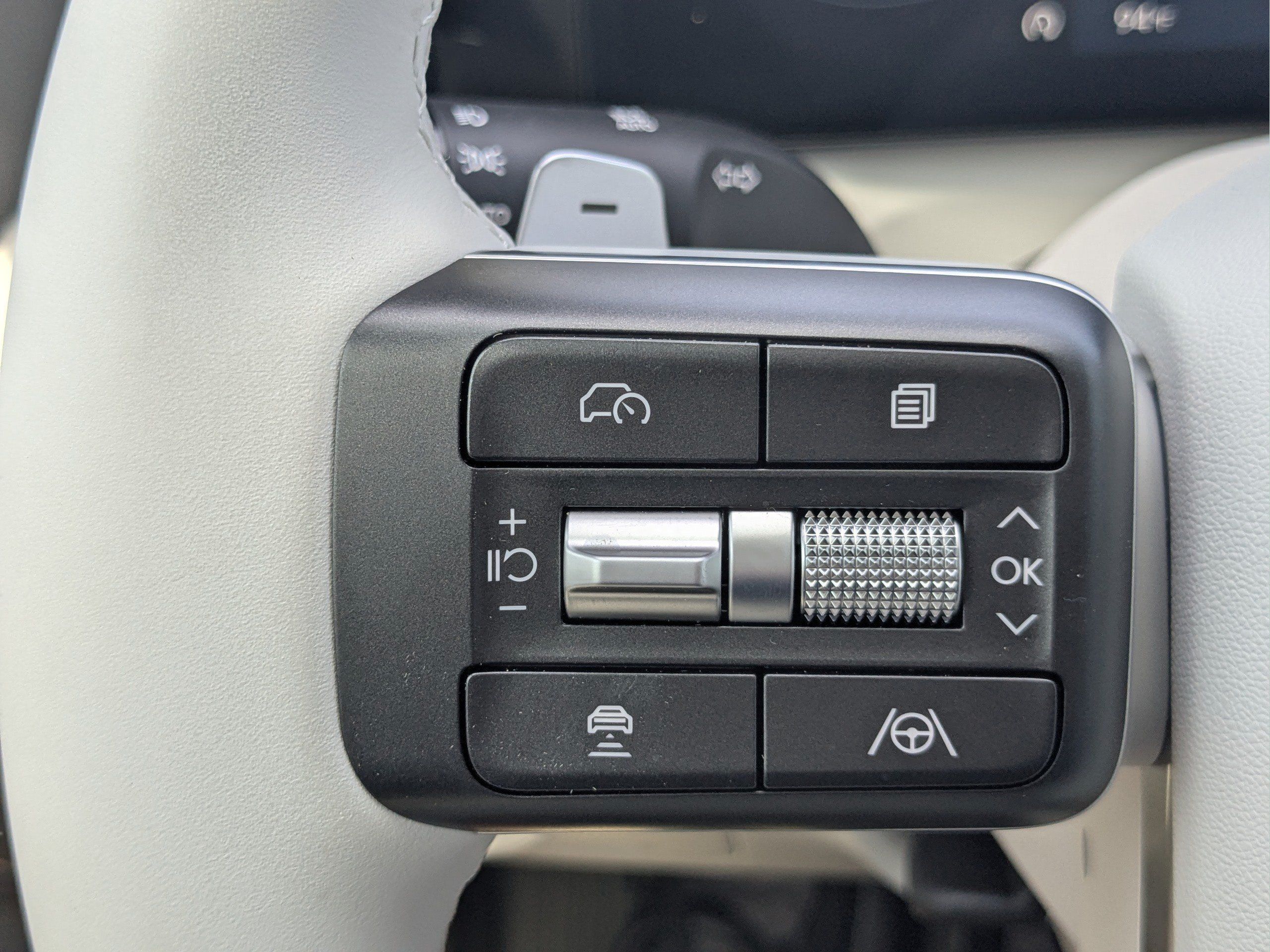 New 2026 Hyundai Palisade SEL FWD image 28