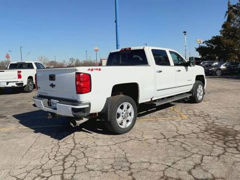 Used 2018 Chevrolet Silverado 2500 LTZ image 8