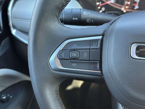 Used 2024 Jeep Compass Limited image 22