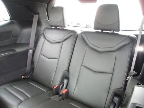 Used 2021 Cadillac XT6 Premium Luxury image 22