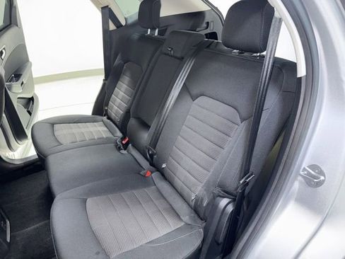 Used 2018 Ford Edge SEL image 23