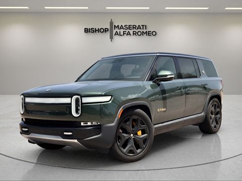 Used 2024 Rivian R1S Adventure AWD/4WD image 2