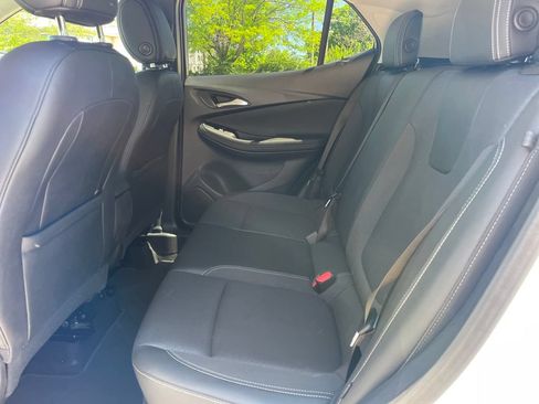 Used 2025 Buick Encore GX Preferred FWD image 11