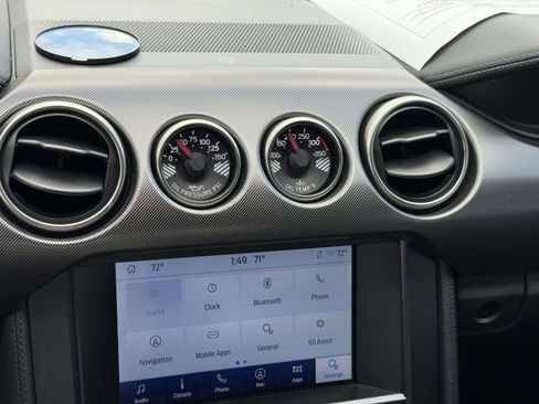 Used 2020 Ford Mustang Shelby GT500 w/ Technology Package image 48