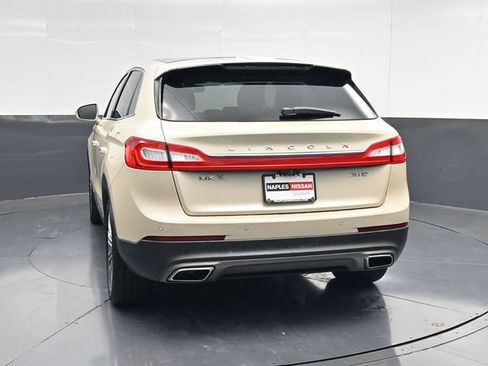 Used 2018 Lincoln MKX Reserve w/ Lincoln MKX Climate Package AWD/4WD image 4