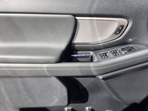 New 2026 Ford Expedition Active RWD image 15