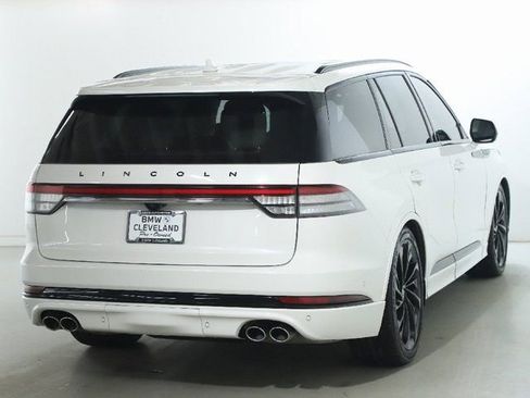 Used 2023 Lincoln Aviator Black Label w/ Jet Package image 48