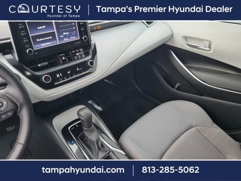Used 2021 Toyota Corolla SE image 30