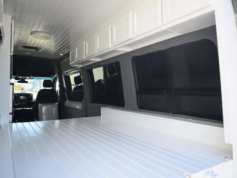Used 2019 Mercedes-Benz Sprinter 170 image 23