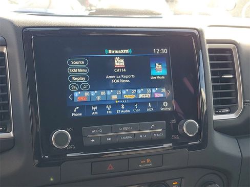 Used 2023 Nissan Frontier SV w/ SV Convenience Package image 27