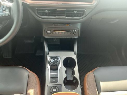 Used 2025 Ford Bronco Sport Outer Banks AWD/4WD image 20